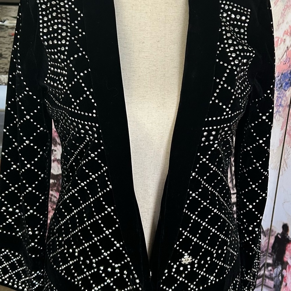 Haute Rouge Elegant Black Studded Women's Jacket Size L Brand New